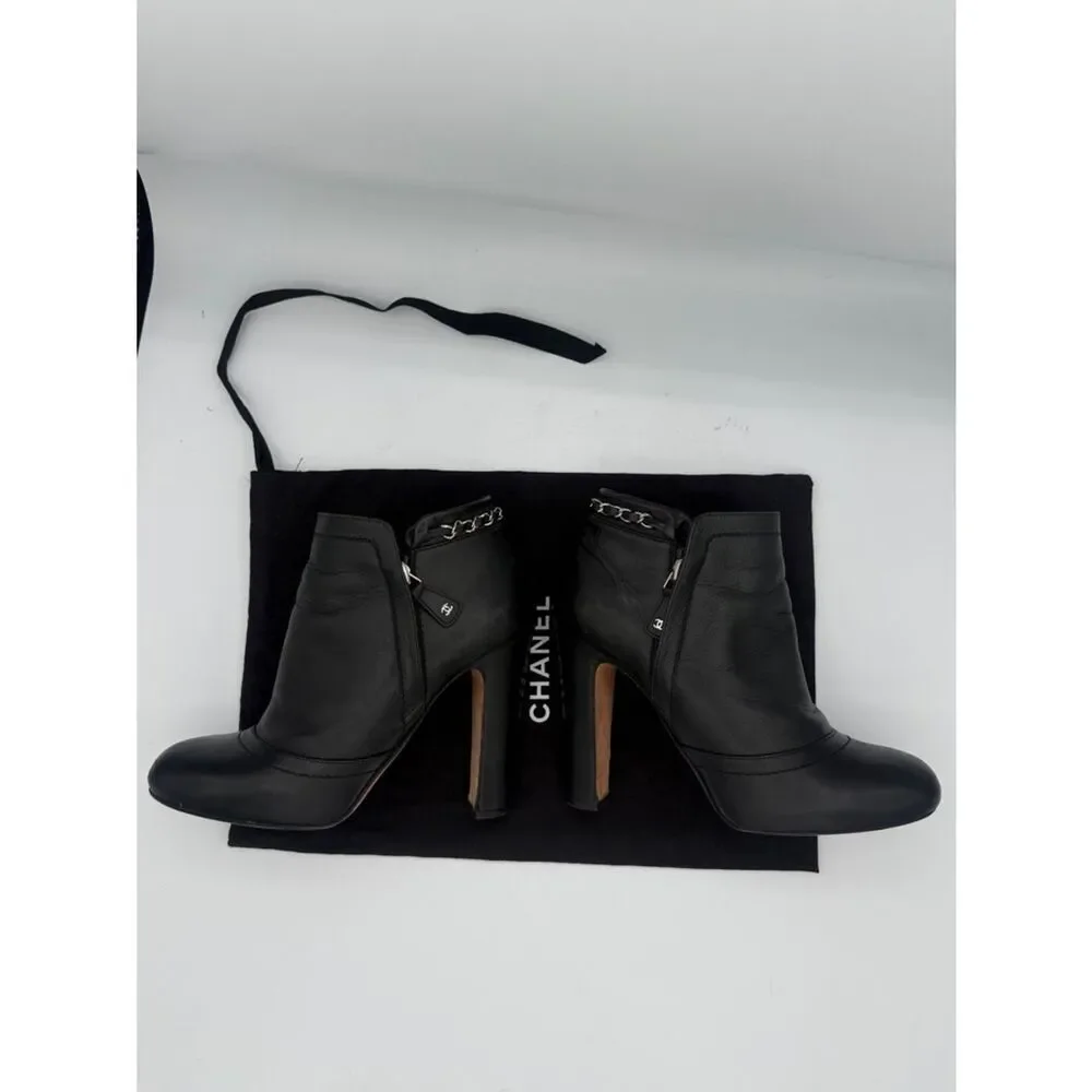 Chanel Black Leather Chain Details Ankle Booties US 8